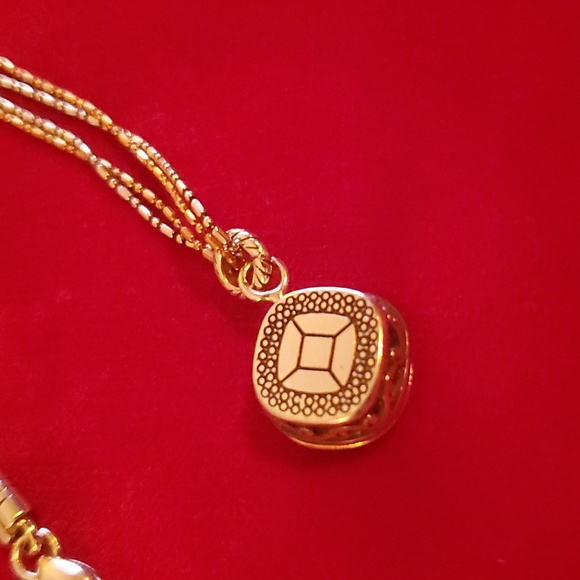 Brighton Venusian Necklace - Picture 13 of 15